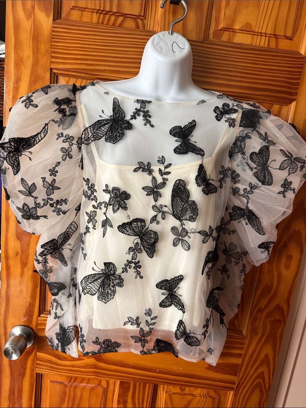 Sheer Butterfly Embroidered Puff-Sleeve Blouse - Ivory/Black